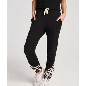 Electric & Rose Vendima Jogger size small